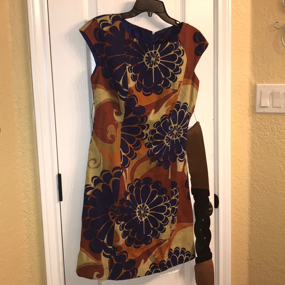 size 6 multi print women’s dress